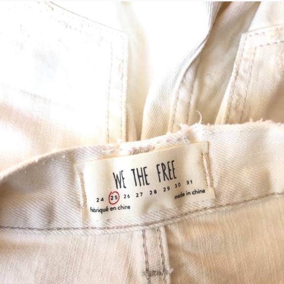 We the Free off-white distressed shorts size 25 - Picture 8 of 10